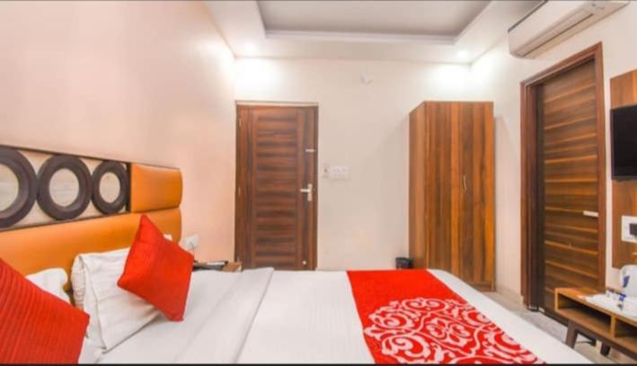 Hotel Roma Deluxe - New Delhi Railway Station Εξωτερικό φωτογραφία
