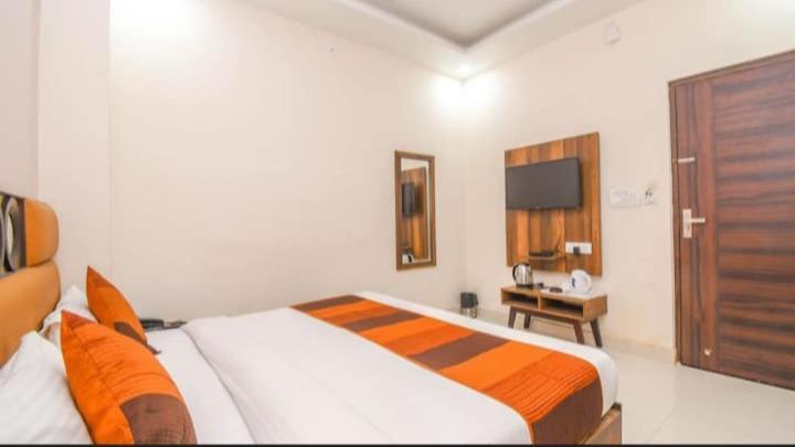 Hotel Roma Deluxe - New Delhi Railway Station Εξωτερικό φωτογραφία